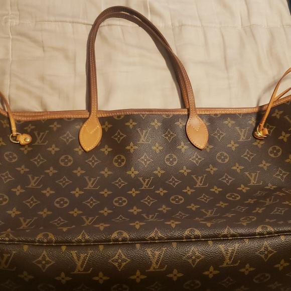 Authentic louis Vuitton neverfull tote - Picture 1 of 10
